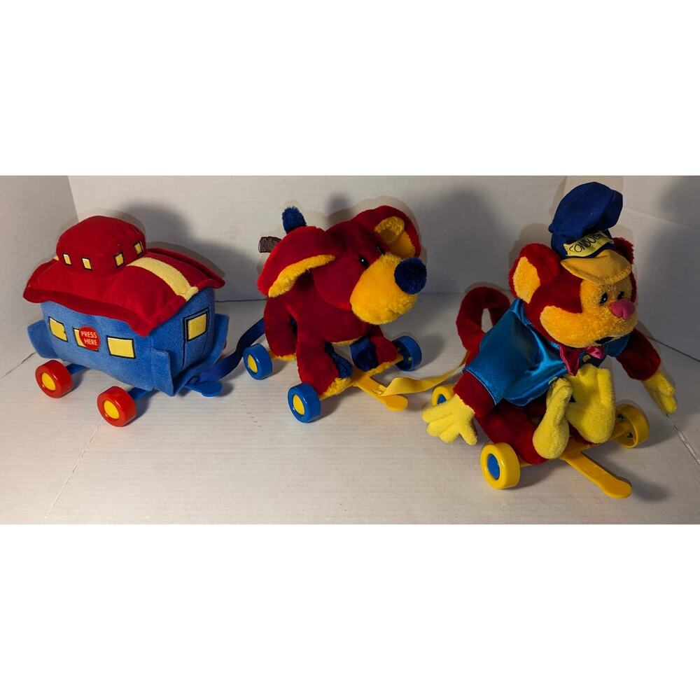 Vintage 2002 Choo Choo LaRoo 3pc Conductor Caboose Puppy Plush Train Pull Toy